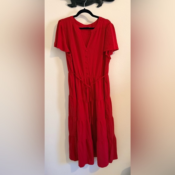 PrettyGarden Dresses & Skirts - NWOT Chic Scarlet Button-Front Midi Dress
